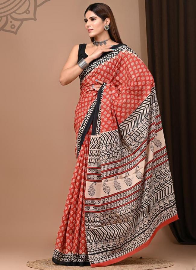 Cotton Mul Mul Red Casual Wear Printed Saree